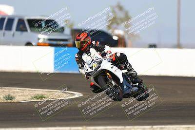 media/Sep-21-2025-TrackDaz (Sun) [[277c75b276]]/C Group/1040am (Turn 1)/